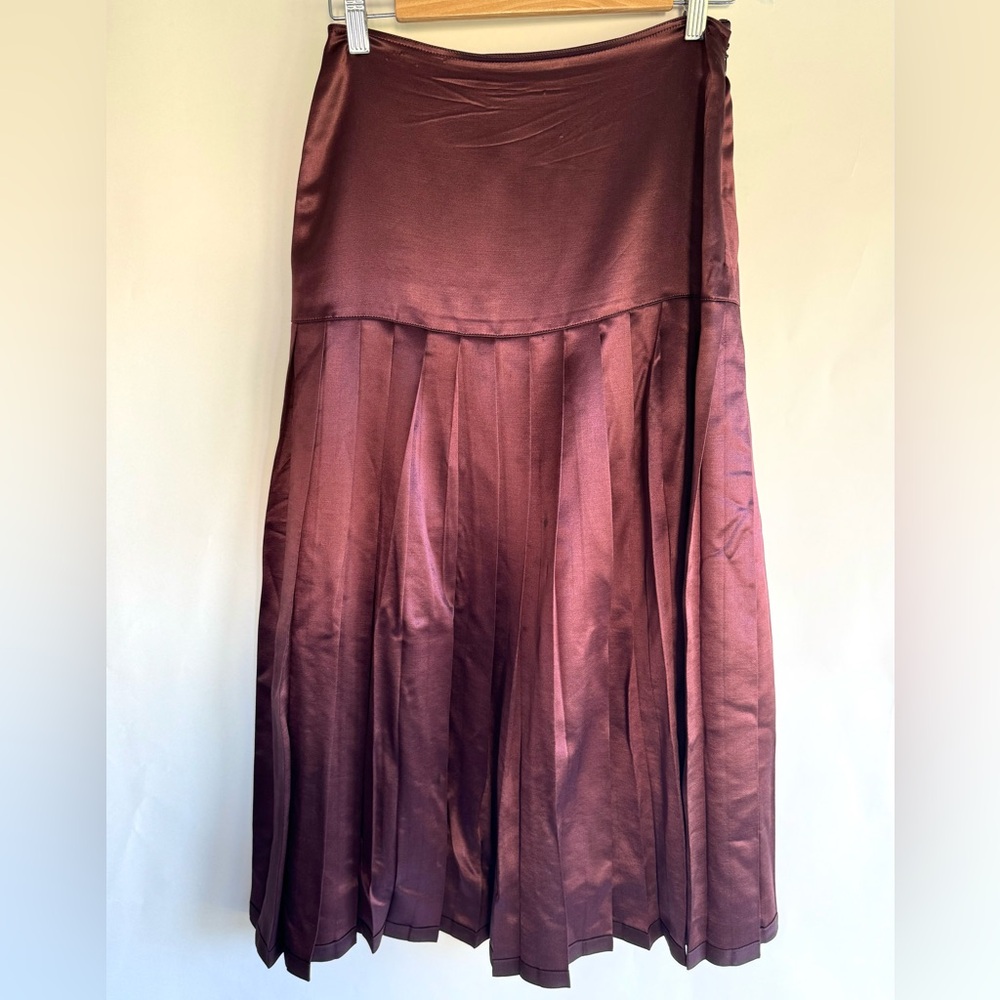 ESCADA Women’s Burgundy Midi Pleated Skirt